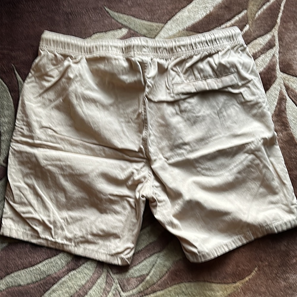 H&M Regular Fit Shorts XL - Picture 6 of 6